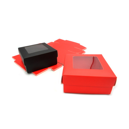 ΧΑΡΤΙΝΟ ΚΟΥΤΙ ME KAΠΑΚΙ ΠΑΡΑΘΥΡΟ ΖΕΛΑΤΙΝΑ 13cm x 13cm x 6cm