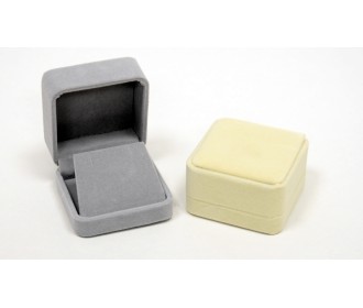 ΒΕΛΟΥΔΙΝΟ ΚΟΥΤΙ ΓΙΑ ΣΚΟΥΛΑΡΙΚΙΑ 7cm x 7cm x 1.5cm 0206044 ΒΕΛΟΥΔΙΝΟ ΚΟΥΤΙ ΓΙΑ ΣΚΟΥΛΑΡΙΚΙΑ 7cm x 7cm x 1.5cm 0206044