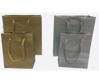 ΤΣΑΝΤΑ ΧΡΥΣΗ/ΑΣΗΜΙ ΜΕ ΜΑΤ ΠΛΑΣΤΙΚΟΠΟΙΗΣΗ ΜΕΓΑΛΗ 12cm x 14cm x 6cm 0402016