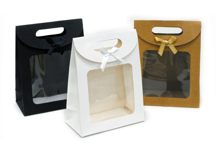 ΤΣΑΝΤΑ ΧΑΡΤΙΝΗ ΜΕ ΠΑΡΑΘΥΡΟ ΚΑΙ ΦΙΟΓΚΟ 14cm x 20cm x 7cm 0402149 ΤΣΑΝΤΑ ΧΑΡΤΙΝΗ ΜΕ ΠΑΡΑΘΥΡΟ ΚΑΙ ΦΙΟΓΚΟ 14cm x 20cm x 7cm 0402149