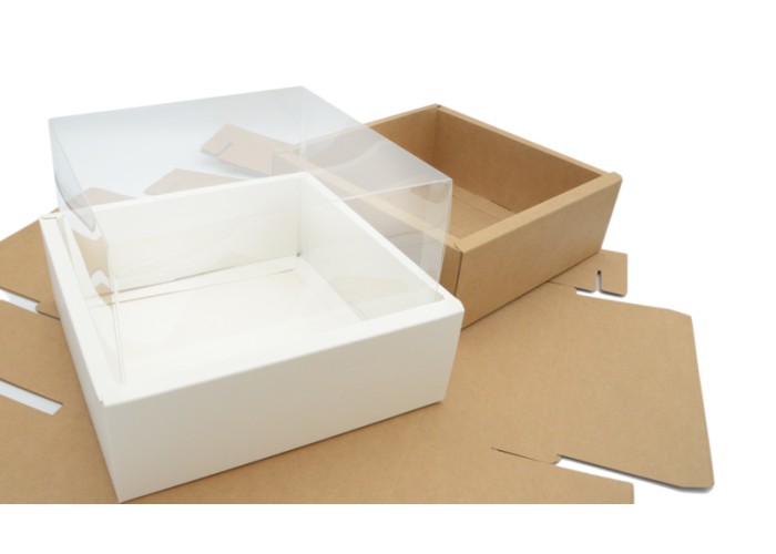 ΧΑΡΤΙΝΟ ΚΟΥΤΙ ME ΨΗΛΟ KAΠΑΚΙ ΖΕΛΑΤΙΝΑ 25cm x 25cm x 15cm 0402229 ΧΑΡΤΙΝΟ ΚΟΥΤΙ ME ΨΗΛΟ KAΠΑΚΙ ΖΕΛΑΤΙΝΑ 25cm x 25cm x 15cm 0402229