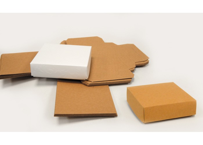 ΚΟΥΤΙ ΧΑΡΤΙΝΟ 6cm x 6cm x 2cm 0506255 ΚΟΥΤΙ ΧΑΡΤΙΝΟ 6cm x 6cm x 2cm 0506255