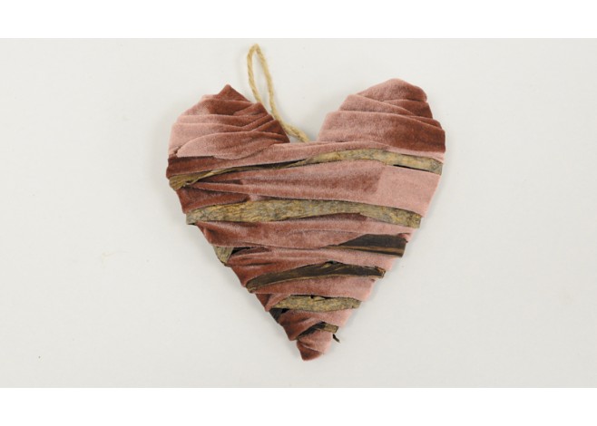 ΚΑΡΔΙΑ ΚΡΕΜΑΣΤΗ ΤΣΑΛΑΚΩΤΗ ΒΕΛΟΥΔΟ ΜΙΚΡΗ 18CM 0511054 ΚΑΡΔΙΑ ΚΡΕΜΑΣΤΗ ΤΣΑΛΑΚΩΤΗ ΒΕΛΟΥΔΟ ΜΙΚΡΗ 18CM 0511054