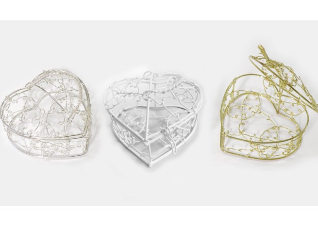 ΜΕΤΑΛΛΙΚΟ ΚΑΛΑΘΑΚΙ ΚΑΡΔΙΑ ΜΕ ΚΑΠΑΚΙ 8.4x8x5.3cm 0517174 ΜΕΤΑΛΛΙΚΟ ΚΑΛΑΘΑΚΙ ΚΑΡΔΙΑ ΜΕ ΚΑΠΑΚΙ 8.4x8x5.3cm 0517174