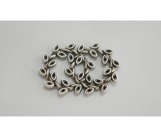 ΜΕΤΑΛΛΙΚΟ ΔΙΠΛΟ ΣΤΕΦΑΝΑΚΙ 3.8x2.5cm 0517319 ΜΕΤΑΛΛΙΚΟ ΔΙΠΛΟ ΣΤΕΦΑΝΑΚΙ 3.8x2.5cm 0517319