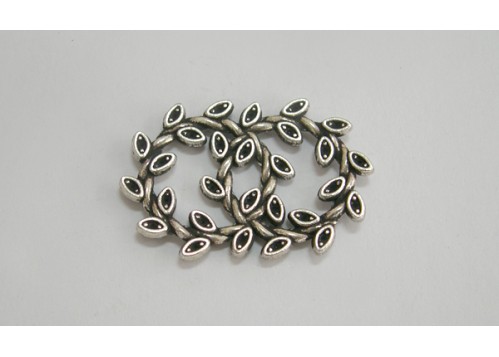 ΜΕΤΑΛΛΙΚΟ ΔΙΠΛΟ ΣΤΕΦΑΝΑΚΙ 3.8x2.5cm 0517319 ΜΕΤΑΛΛΙΚΟ ΔΙΠΛΟ ΣΤΕΦΑΝΑΚΙ 3.8x2.5cm 0517319