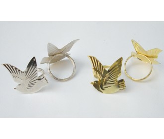 ΜΕΤΑΛΛΙΚΟ ΠΟΥΛΙ ΜΕ ΚΡΙΚΟ 6cm x 5.3cm 0517329