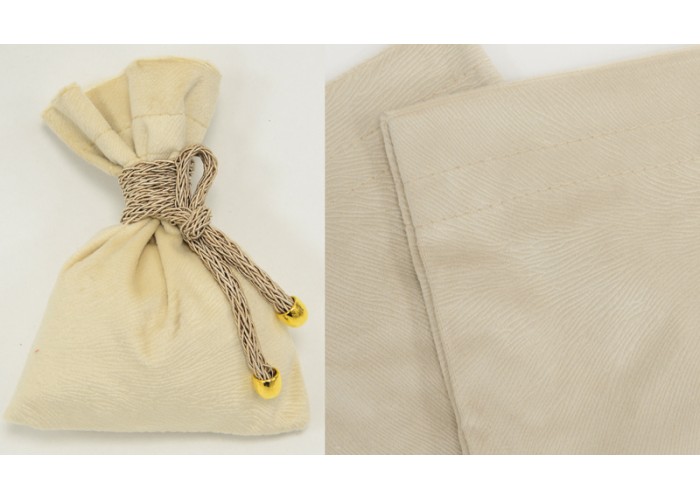 ΠΟΥΓΚΙ ΓΝΗΣΙΟ ΒΕΛΟΥΔΟ 12.5cm x 17cm ΦΥΣΙΚΟ ΜΕ ΑΝΑΓΛΥΦΟ ΣΧΕΔΙΟ 0527342