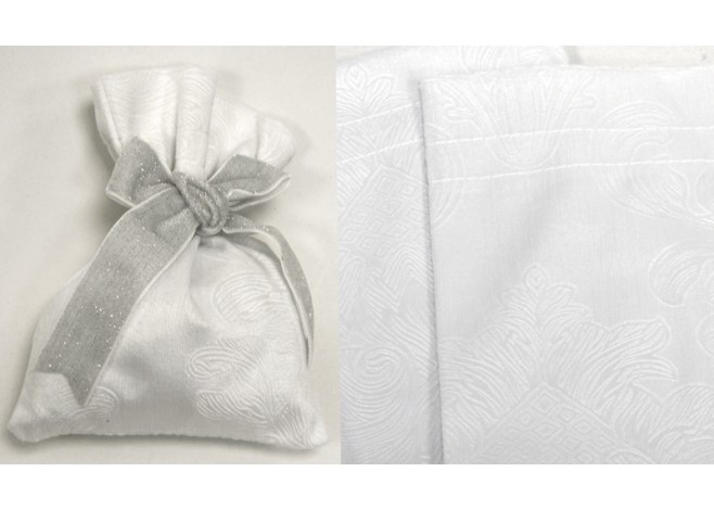 ΠΟΥΓΚΙ ΑΣΠΡΟ 12.5cm x 17cm ΓΝΗΣΙΟ ΒΕΛΟΥΔΟ ΜΕ ΑΝΑΓΛΥΦΑ ΣΧΕΔΙΑ 0527344