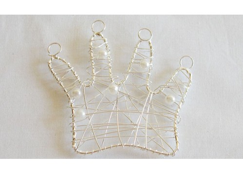 ΣΥΡΜΑΤΙΝΗ ΚΟΡΩΝΑ ΠΕΡΛΕΣ 7.5x7cm 0552016 ΣΥΡΜΑΤΙΝΗ ΚΟΡΩΝΑ ΠΕΡΛΕΣ 7.5x7cm 0552016