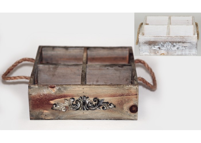 ΞΥΛΙΝΟ ΚΟΥΤΙ ΤΕΤΡΑΓΩΝΟ ΜΕ ΧΩΡΙΣΜΑΤΑ 23cm x 8cm 0619037