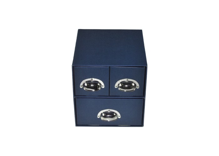 Next συρταριέρα 3συρτ. classic μπλε - μεταλ. λαβές Y21x22x23εκ. Next συρταριέρα 3συρτ. classic μπλε - μεταλ. λαβές Y21x22x23εκ.