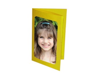 Next χαρτοκορνίζα κίτρινη 23x15.5εκ. για φωτό 13x18εκ. Next χαρτοκορνίζα κίτρινη 23x15.5εκ. για φωτό 13x18εκ.