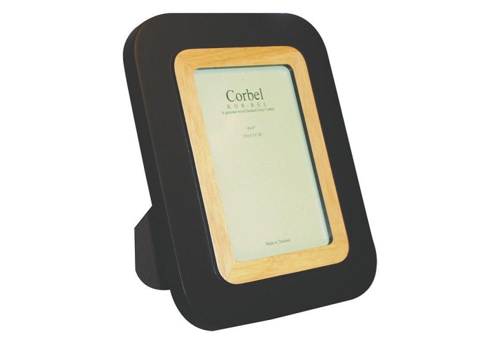 Κορνίζα ξύλινη μαύρη-μπεζ για φωτό 10x15εκ. Κορνίζα ξύλινη μαύρη-μπεζ για φωτό 10x15εκ.