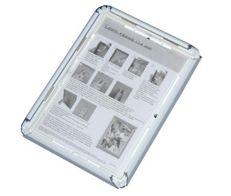 Κορνίζα αλουμινίου κάθετη Α6 10,5x15,5x7,2cm