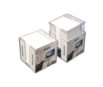 Κύβος σημειώσεων διπλός άδειος με μολυβοθήκη 9x7x9εκ. Κύβος σημειώσεων διπλός άδειος με μολυβοθήκη 9x7x9εκ.