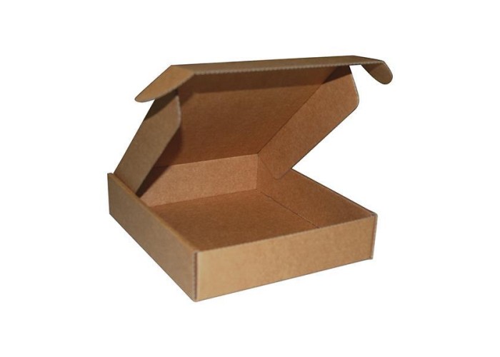 Next κουτί αποστολής courier 15,5x18x4εκ. Δυνατότητα εκτύπωσης