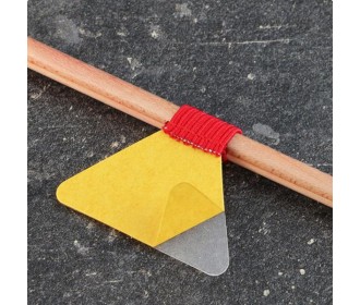 Στυλοθήκη λαστιχένια αυτοκόλλητη κόκκινο 4.5x3εκ. Στυλοθήκη λαστιχένια αυτοκόλλητη κόκκινο 4.5x3εκ.