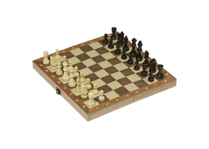 Goki σκάκι ξύλινο 30x30εκ. Goki σκάκι ξύλινο 30x30εκ.