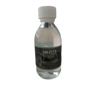 Van d'eyck rectified turpentine 100ml. Van d'eyck rectified turpentine 100ml.