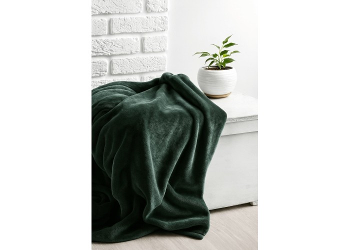 Κουβέρτα μονή πράσινη βελουτέ από 100% polyester 150x220εκ. Κουβέρτα μονή πράσινη βελουτέ από 100% polyester 150x220εκ.