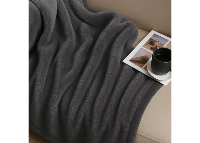 Κουβέρτα μονή γκρι βελουτέ από 100% polyester 150x220εκ. Κουβέρτα μονή γκρι βελουτέ από 100% polyester 150x220εκ.