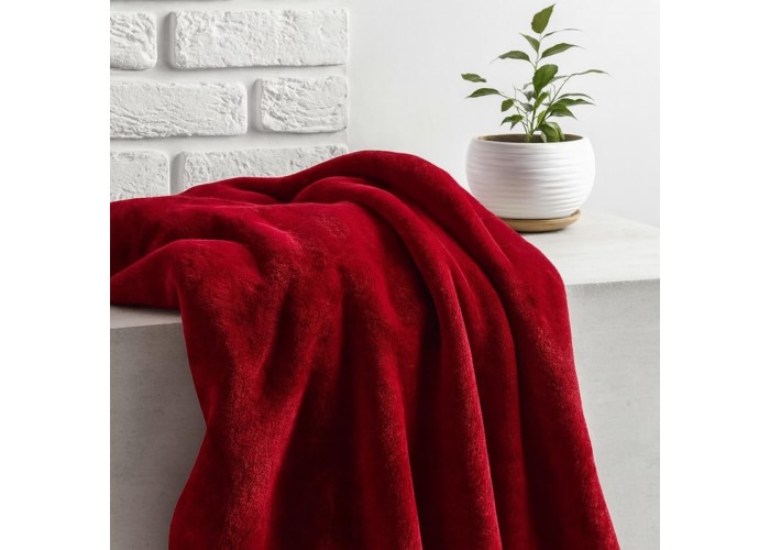 Κουβέρτα υπέρδιπλη κόκκινη βελουτέ από 100% polyester 220x240εκ. Κουβέρτα υπέρδιπλη κόκκινη βελουτέ από 100% polyester 220x240εκ.
