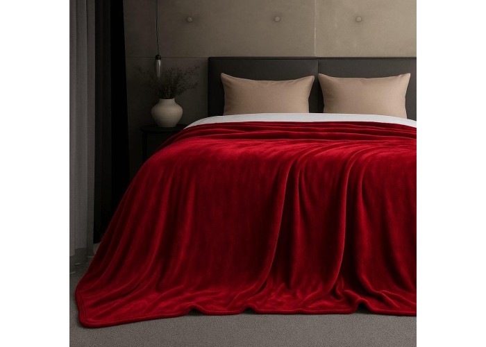 Κουβέρτα υπέρδιπλη κόκκινη βελουτέ από 100% polyester 220x240εκ. Κουβέρτα υπέρδιπλη κόκκινη βελουτέ από 100% polyester 220x240εκ.