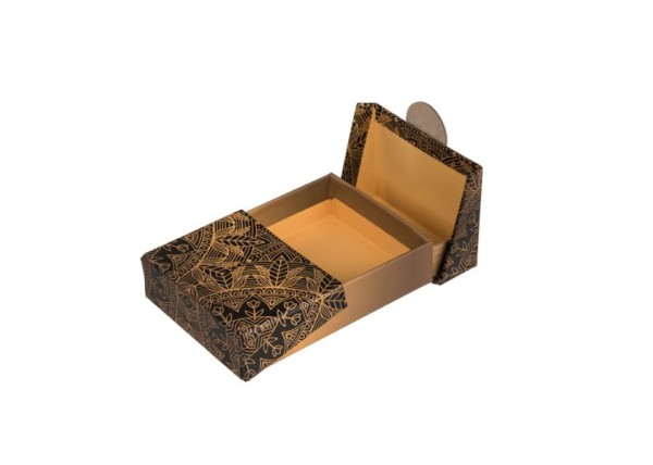 Κουτί ethnic μαύρο-χρυσό 12x8xΥ3εκ. Κουτί ethnic μαύρο-χρυσό 12x8xΥ3εκ.