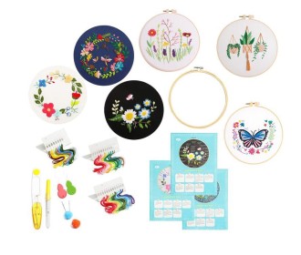 Σετ κεντήματος-εργόχειρο floral Υ20x20x2εκ. Σετ κεντήματος-εργόχειρο floral Υ20x20x2εκ.