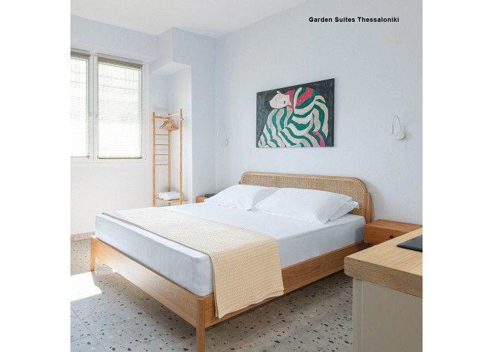 Κρεβάτι διπλό Nextdeco Newton (για στρώμα 160x200εκ.), σε φυσικό χρώμα Υ100x166,5x208εκ Κρεβάτι διπλό Nextdeco Newton (για στρώμα 160x200εκ.), σε φυσικό χρώμα Υ100x166,5x208εκ