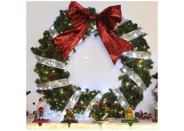 Φωτιζόμενη γιρλάντα χριστουγεννιάτικη ασημί 3,8εκ. x 3μ. Φωτιζόμενη γιρλάντα χριστουγεννιάτικη ασημί 3,8εκ. x 3μ.