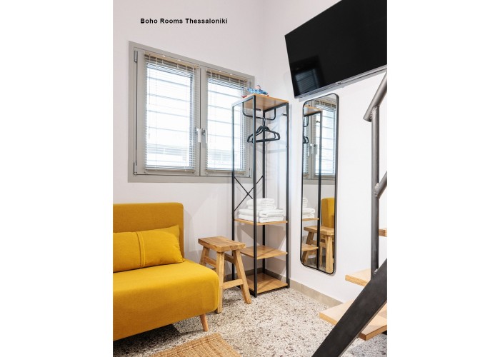 Σκαμπό Nextdeco Tribeca ανακυκλωμένο ξύλο mahoni Υ50x30x50εκ. Σκαμπό Nextdeco Tribeca ανακυκλωμένο ξύλο mahoni Υ50x30x50εκ.