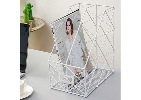 Θήκη περιοδικών διπλή λευκή μεταλλική Υ30x25x16εκ. Θήκη περιοδικών διπλή λευκή μεταλλική Υ30x25x16εκ.