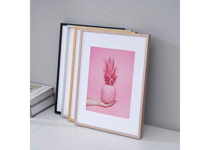 Κορνίζα τοίχου μεταλλική ασημί με ακρυλικό τζάμι 30x21εκ.