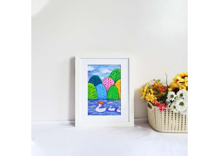 Κορνίζα για παιδικές ζωγραφιές Α4, με χώρο αποθήκευσης λευκή Υ30×21εκ.