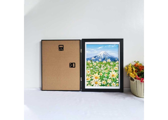 Κορνίζα για παιδικές ζωγραφιές Α4 με χώρο αποθήκευσης, μαύρη Υ30×21εκ.