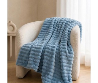Κουβέρτα faux fur μπλε 200x230εκ. Κουβέρτα faux fur μπλε 200x230εκ.