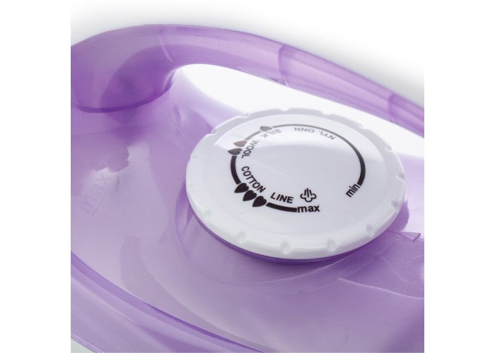 Σίδερο ατμού Adler 1600W με αντικολλητική πλάκα