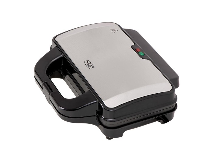 Τοστιέρα XXL Adler με τριγωνικές πλάκες 1300W