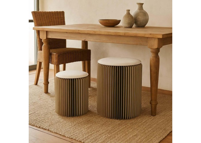 Σκαμπό χάρτινο με μαξιλάρι καθίσματος Υ30ר30εκ. Σκαμπό χάρτινο με μαξιλάρι καθίσματος Υ30ר30εκ.