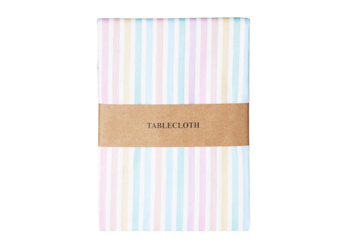 Τραπεζομάντηλο πολυεστέρα ρίγα 140×240εκ. Τραπεζομάντηλο πολυεστέρα ρίγα 140×240εκ.