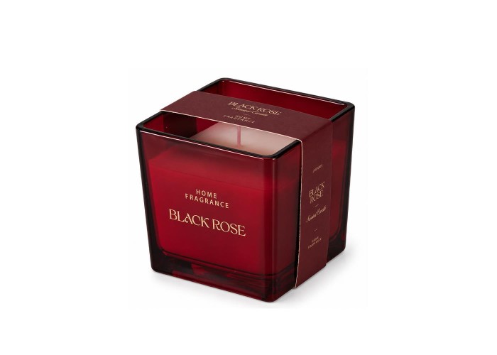Αρωματικό κερί σε γυάλινο δοχείο Black Rose 8x8εκ. Αρωματικό κερί σε γυάλινο δοχείο Black Rose 8x8εκ.