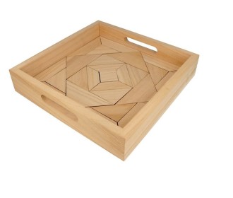 Ξύλινος δίσκος με puzzle 30x30x6cm Ξύλινος δίσκος με puzzle 30x30x6cm