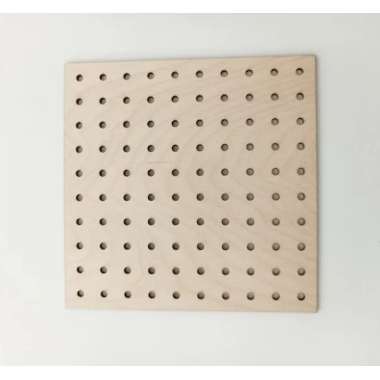 Ξύλινη επιφάνεια 20cm x 20cm με 100 τρύπες 0,5cm