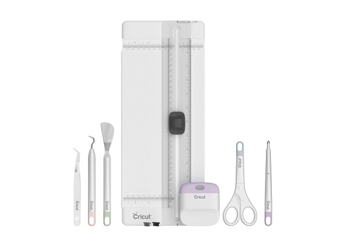 Cricut 13 Inch Essential Tool Set Cricut 13 Inch Essential Tool Set