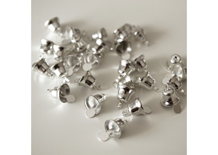 Καμπανάκια 8mm ασημί 30pcs Καμπανάκια 8mm ασημί 30pcs