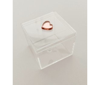 Plexiglass κουτάκι  5,5cm  με διακοσμητικό στοιχείο plexiglass καρδιά Plexiglass κουτάκι  5,5cm  με διακοσμητικό στοιχείο plexiglass καρδιά