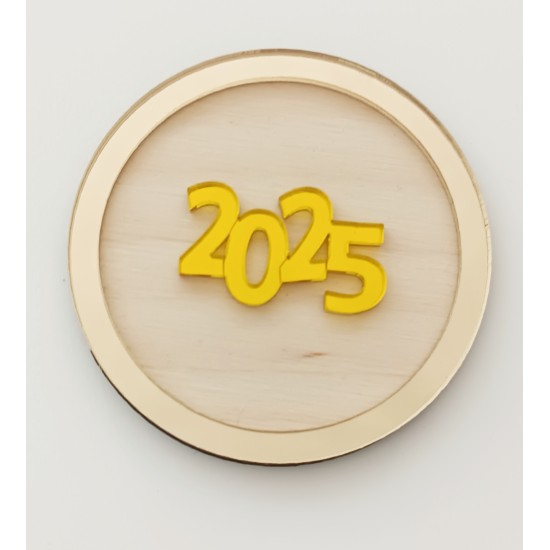 Γούρι από ξύλο και Plexiglass 2025 #3 Γούρι από ξύλο και Plexiglass 2025 #3