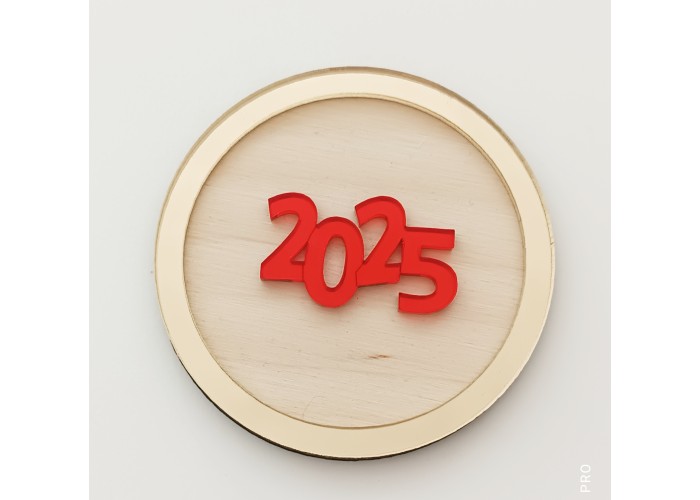 Γούρι από ξύλο και Plexiglass 2026 #3 Γούρι από ξύλο και Plexiglass 2026 #3